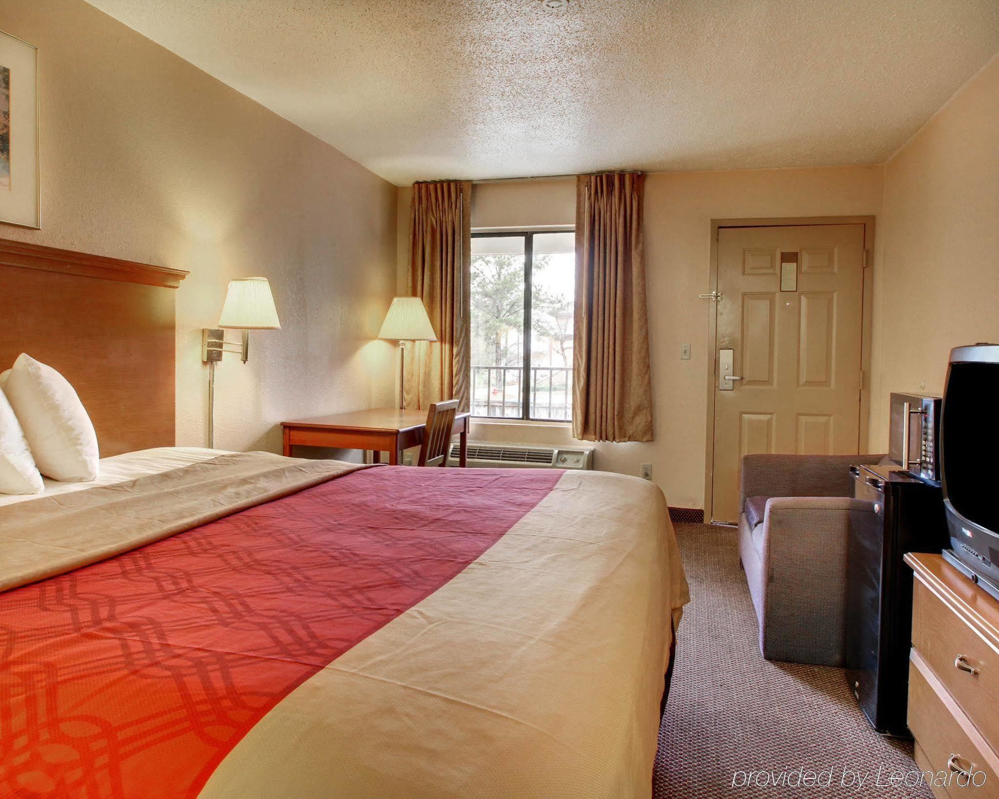 Econo Lodge North リッジランド エクステリア 写真